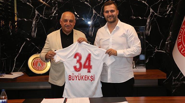 TFF Başkanı Mehmet Büyükekşi, Ümraniyespor Kulübünü ziyaret etti