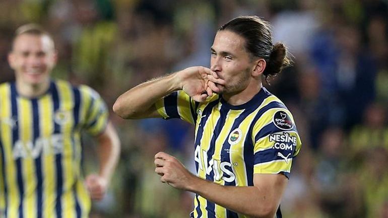 Fenerbahçede ayrılık için gün verildi Yıldız futbolcu İtalya yolunda