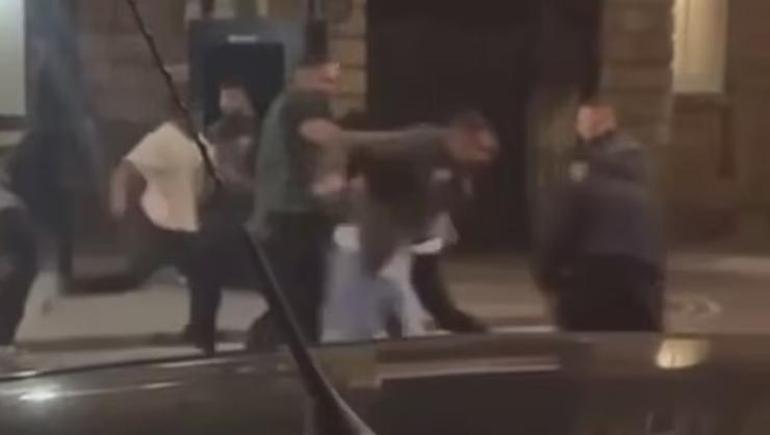 İngilterede şok olay Yıldız oyuncuya sokakta saldırı