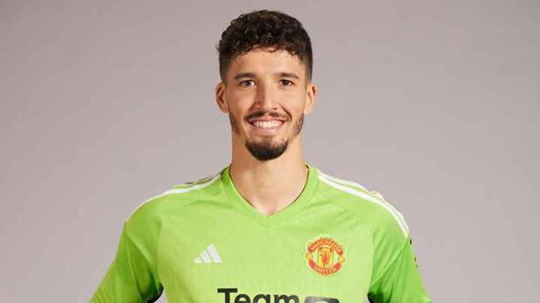 Manchester United Altay Bayındırı transfer etti