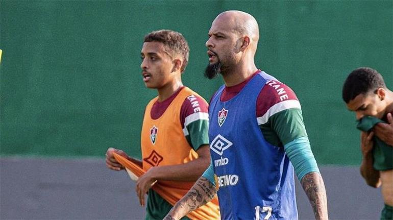 Felipe Melo 40 yaşında sözleşme uzattı