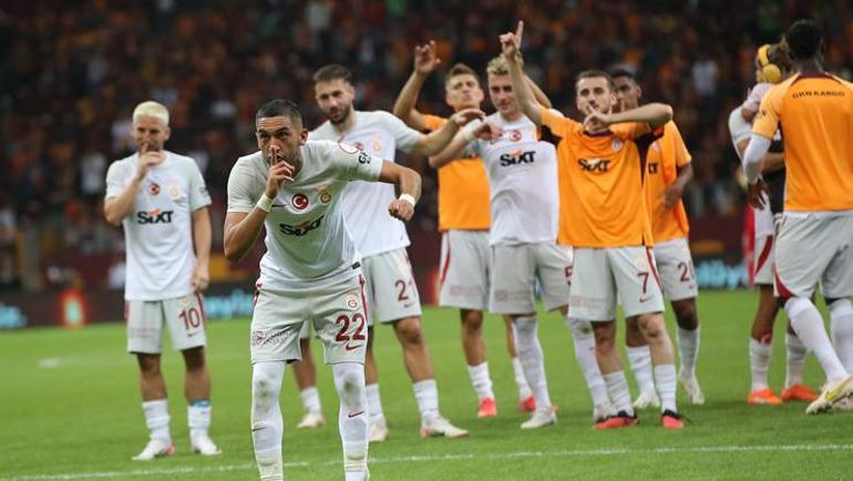 Galatasaray Teknik Direktörü Okan Buruk: Ofansif gücümüzü artırdık Ziyech, Ndombele, Zaha, Tete ve Kerem...