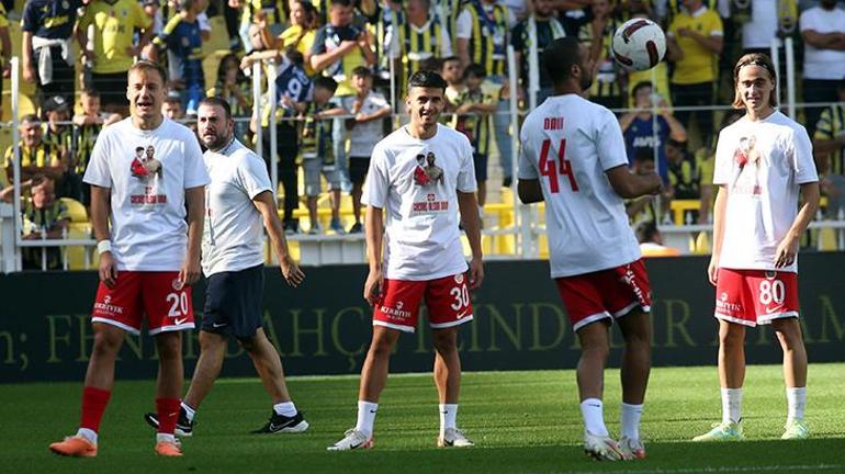 Fenerbahçede Cengiz Ünder şoku Daha 3 dakika olmuştu....