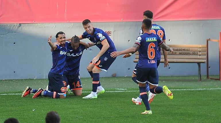 (ÖZET) İstanbulspor - Başakşehir maç sonucu: 0-2 | Çağdaş Atan ile ilk maçta ilk galibiyet