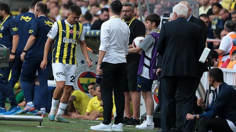 Son dakika | Fenerbahçeden Cengiz Ünder sakatlık açıklaması