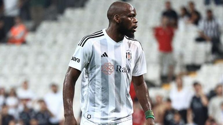 Beşiktaşta sürpriz ayrılık Yeni transfer gönderiliyor