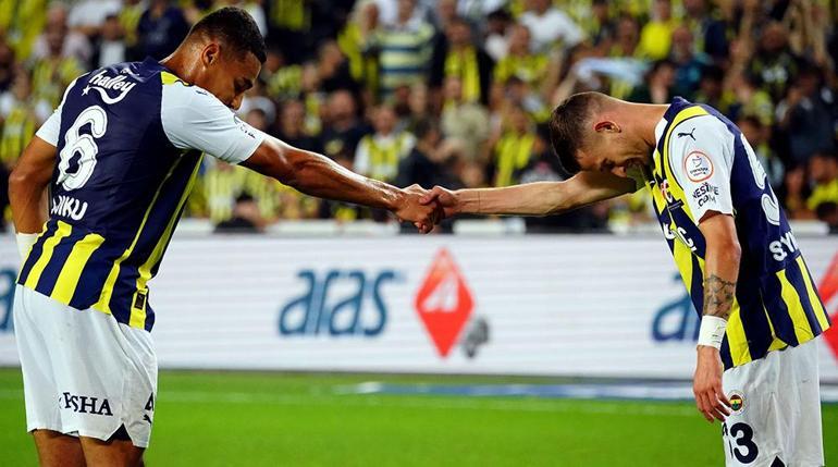 Fenerbahçede Szymanski büyülemeye devam ediyor Büyük alkış aldı...