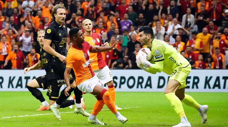 Galatasarayın yıldızları karşısında devleşti Ankaragücü kalecisi Bahadır Güngördüden hafızalara kazınacak performans...