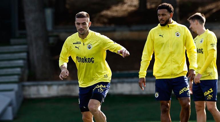 Fenerbahçede İsmail Kartal, yeni hedefi belirledi Oyuncularına uyarı...