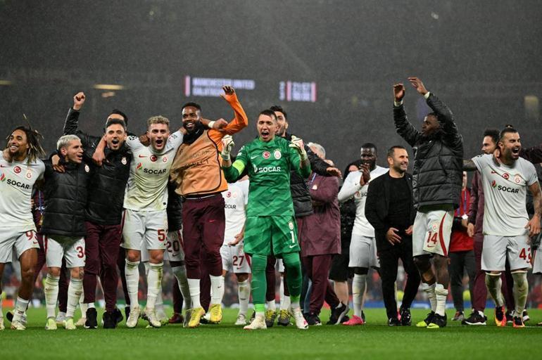 Manchester avcısı Okan Buruk Galatasarayla bir ilki yaşadı...