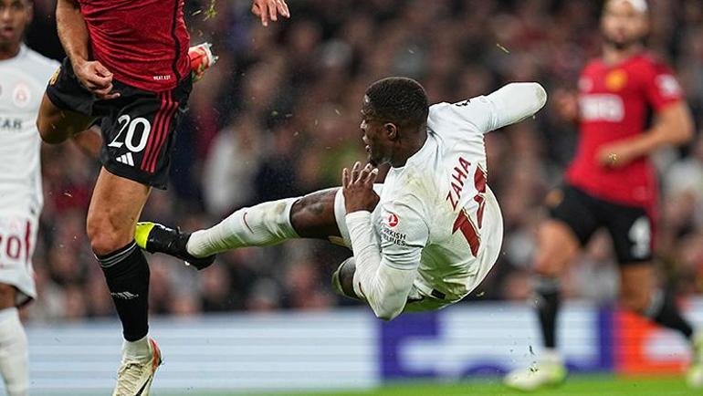 Galatasarayda Wilfried Zaha, Manchester Unitedı affetmedi