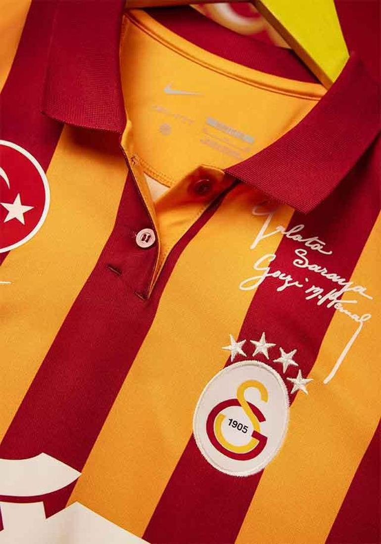 Galatasarayın yeni forması satışa çıktı