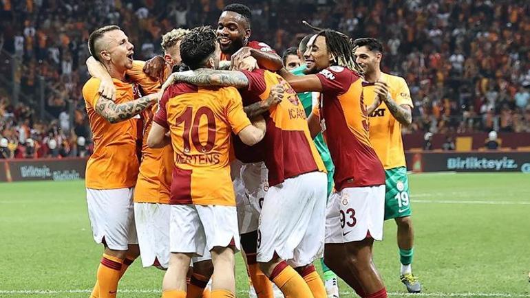 Galatasarayın yeni transferi için ayrılık ihtimali 4 ay önce gelmişti...