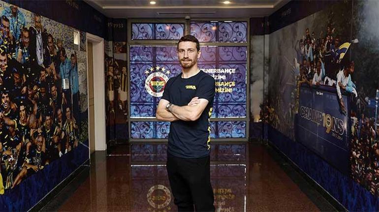 Fenerbahçede Mert Hakan Yandaş iddialı konuştu Kupaysa kupa...