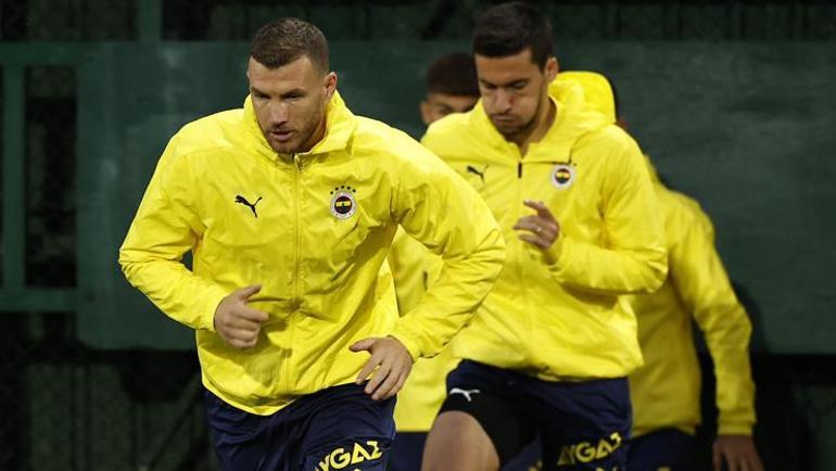 Fenerbahçede kaptanlar devreye girdi Dzeko, Tadic ve Mert Hakandan kritik toplantı