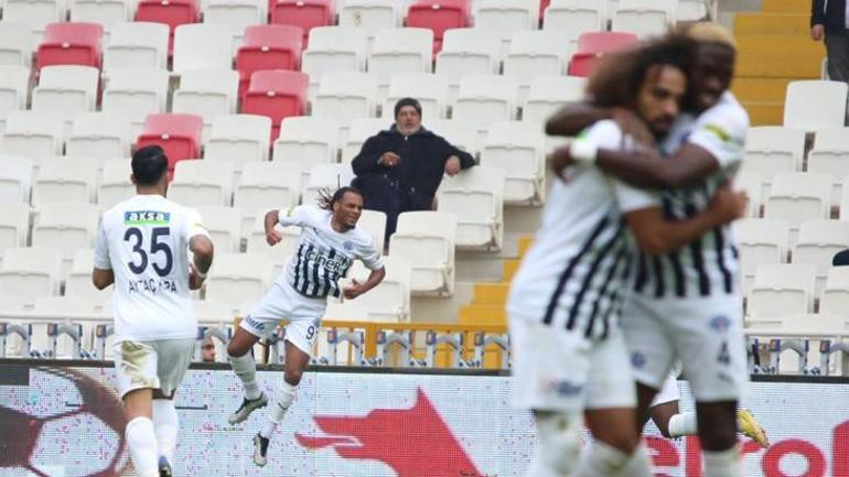(ÖZET) Sivasspor-Kasımpaşa maç sonucu: 0-1 | Kasımpaşa deplasmanda 3 puanı kaptı
