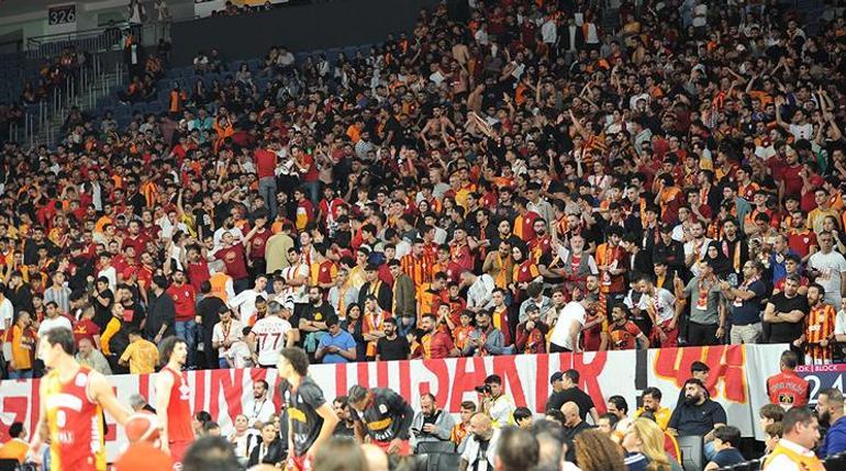 (ÖZET) Galatasaray Ekmas - Fenerbahçe Beko maç sonucu: 62-74 | Potada derbi Fenerbahçenin