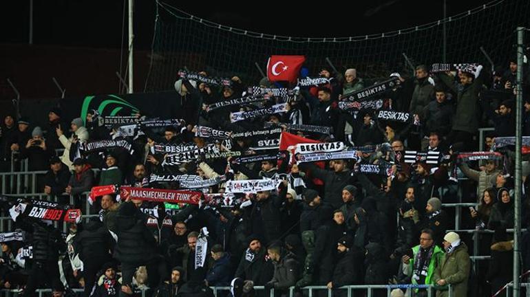 Beşiktaşlılar isyan etti Burak Yılmaz taraftarla konuştu