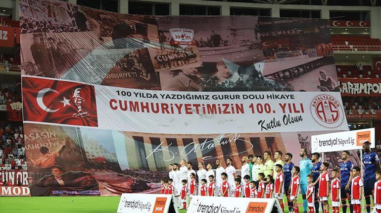 (ÖZET) Antalyaspor - Başakşehir maç sonucu: 1-0 | Galibiyet Saric ile geldi