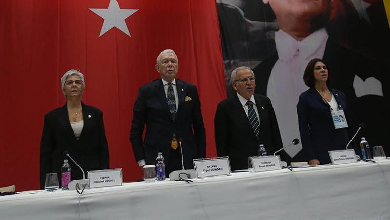 Fenerbahçe Yüksek Divan Kurulu toplantısı yapıldı: Ali Koçtan önemli açıklamalar