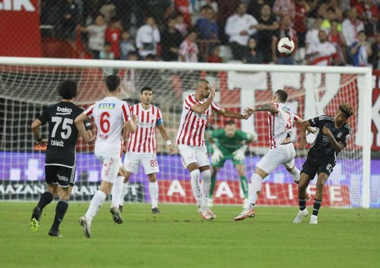 (ÖZET) BEŞİKTAŞ 12 DAKİKADA YIKILDI Antalyaspor - Beşiktaş maç sonucu: 3-2