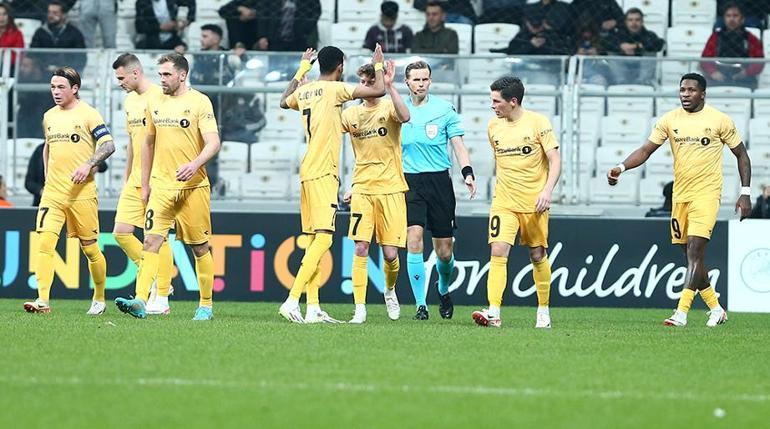 (ÖZET) Beşiktaş - Bodo/Glimt maç sonucu: 1-2 | Galibiyet hasreti sürüyor