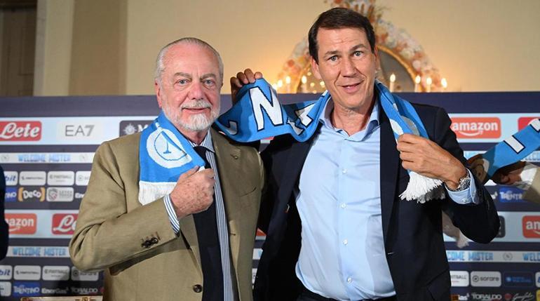 Napolide Rudi Garcia ile yollar ayrıldı Yeni teknik direktör de resmen açıklandı...