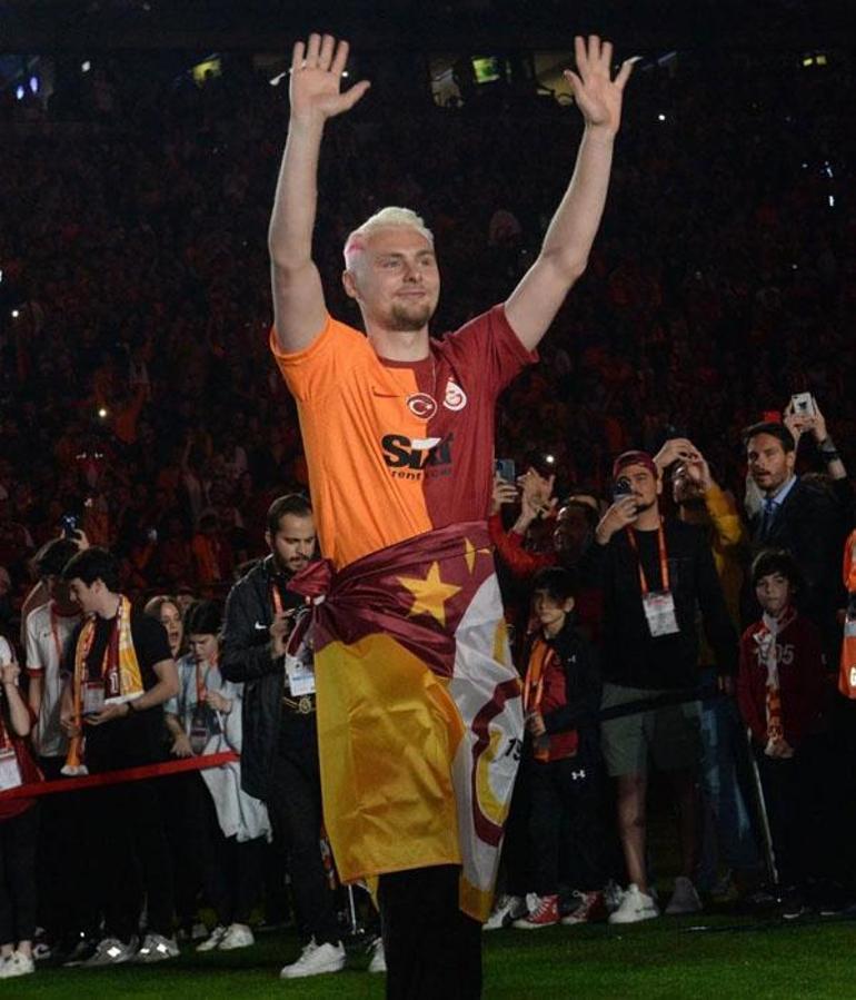 Galatasaraylı Victor Nelsson imzayı attı Ocak ayında...