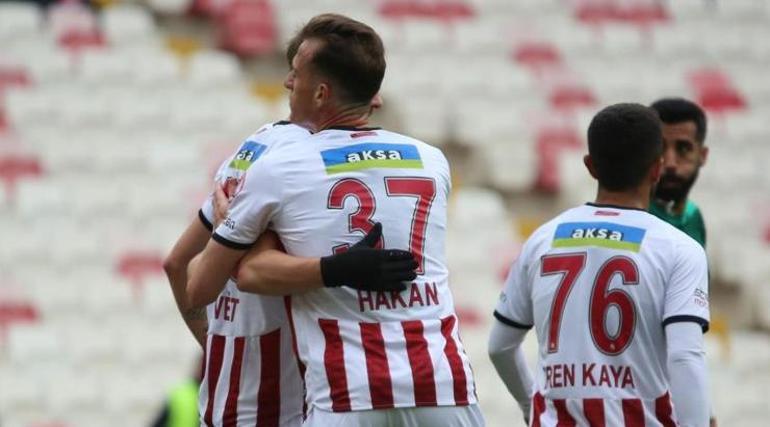 Sivasspor Türkiye Kupasında turladı | Sivasspor - Arnavutköy Belediye maç sonucu: 2-1