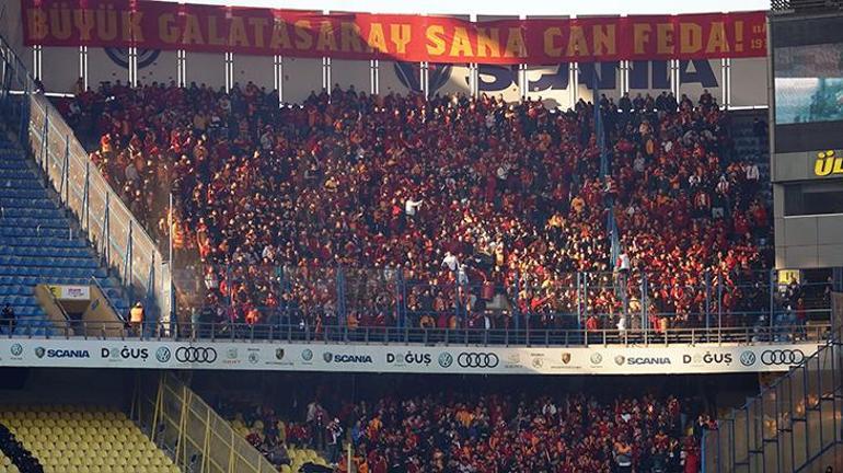 Son dakika Fenerbahçe - Galatasaray derbisinde taraftar kararı