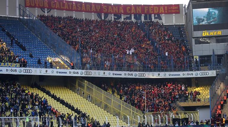 Galatasarayda Okan Buruk, Fenerbahçe derbisi için yıkım planını belirledi Aslanın kozu...