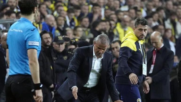 Fenerbahçe - Galatasaray derbisinin ardından canlı yayında tepki gösterdi Faullerden bir devre bile izleyemedik