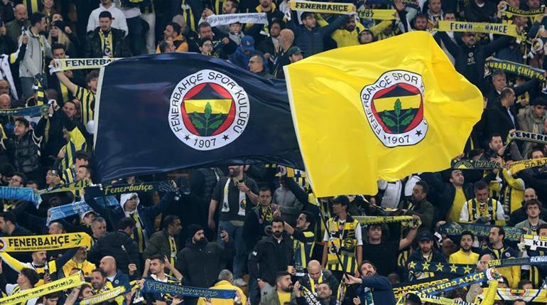 Fenerbahçe - Galatasaray derbisinde muhteşem atmosfer