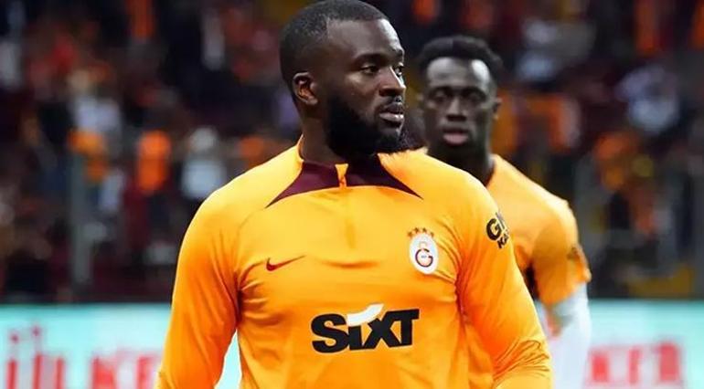 Galatasaraydan sürpriz fesih kararı Yıldız oyuncu gönderiliyor