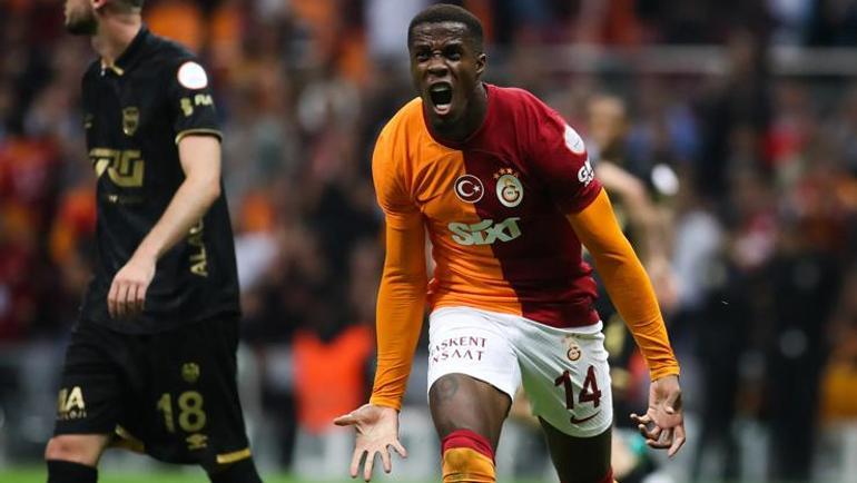 Galatasarayda olay Wilfried Zaha gelişmesi 4.3 milyon euro zorluyor