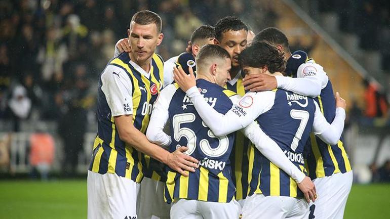 Fenerbahçe Teknik Direktörü İsmail Kartal: Oyuncular keyif, biz de sonuç alıyoruz Şampiyonluk ipini göğüsleyeceğiz