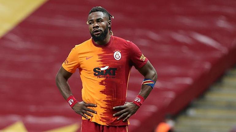 Galatasarayda ayrılık Gece yarısı sözleşmesi feshedildi