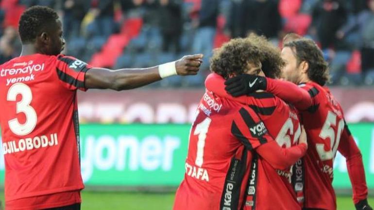(ÖZET) Gaziantep FK - Konyaspor maçı sonucu: 1-1 | Gaziantep FK ile Konyaspor yenişemedi