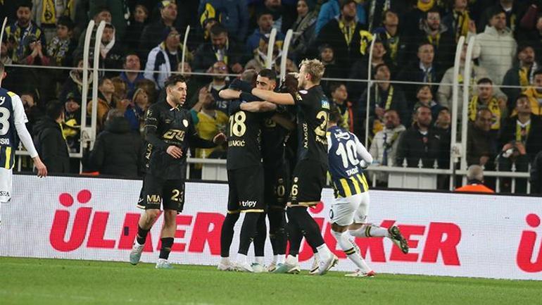(ÖZET) Fenerbahçe - Ankaragücü maçı sonucu: 2-1 | Fenerbahçe kendi sahasında hata yapmadı