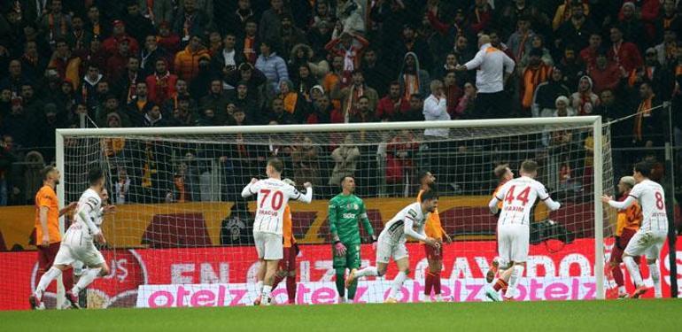 ASLAN ZOR DA OLSA KAZANDI (ÖZET) Galatasaray - Gaziantep FK maç sonucu: 2-1