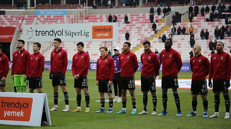 Beşiktaştaki kötü gidişi yorumladı: Eski anlayışı devam ettirdi