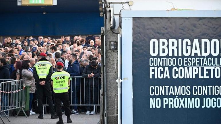 Portekizde ortalık karıştı Taraftarlar ve polis kavga etti, maç ertelendi