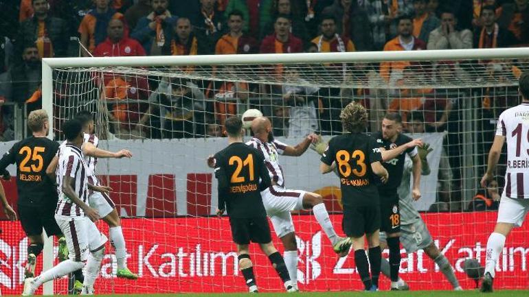 (ÖZET) Galatasaray - Bandırmaspor maçı sonucu: 4-2 | Galatasaray, Türkiye Kupasında çeyrek finalde