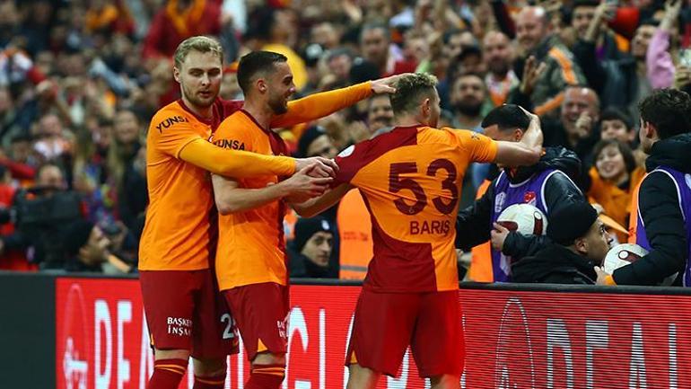 Galatasarayda Barış Alper Yılmaz bir ilke imza attı İnanılmaz performans