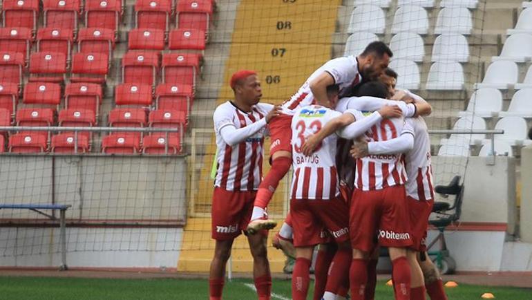 ÖZET | Sivasspor kaçtı, Hatayspor kovaladı: 1-1