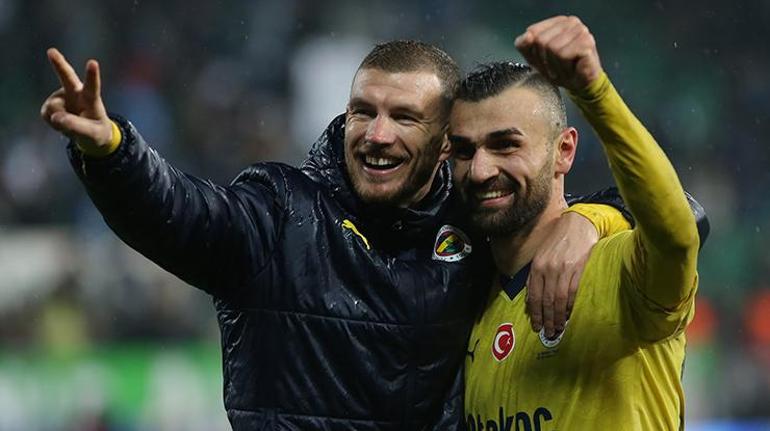Rizeyi seversin Fenerbahçeli Serdar Dursunun eşinden dikkat çeken paylaşım...