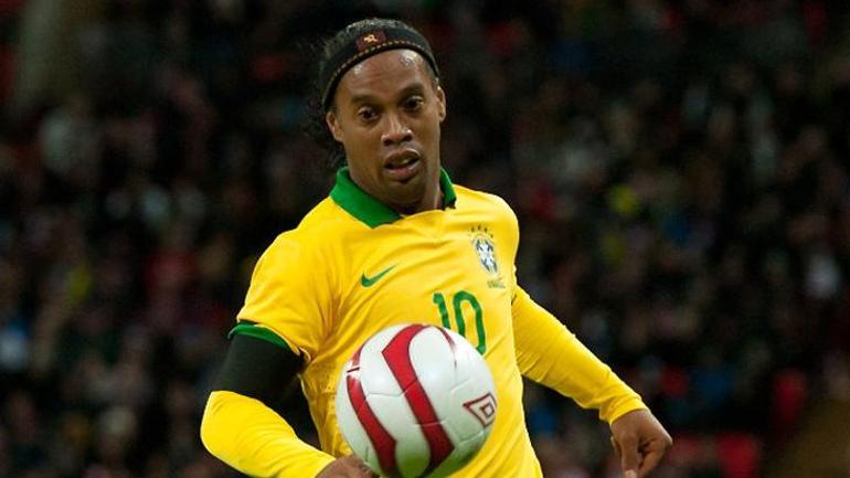 Acun Ilıcalı açıkladı Ronaldinho Survivora geliyor...