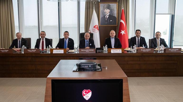 Türkiye Futbol Federasyonu, Süper Ligde yayın ihalesinin sonucunu açıkladı Yayıncı ve anlaşma detayları belli oldu...