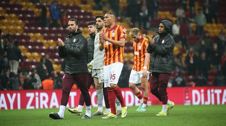 Galatasarayda Beşiktaş derbisi öncesi şok Yıldız oyuncu kadro dışı: İlk açıklama geldi