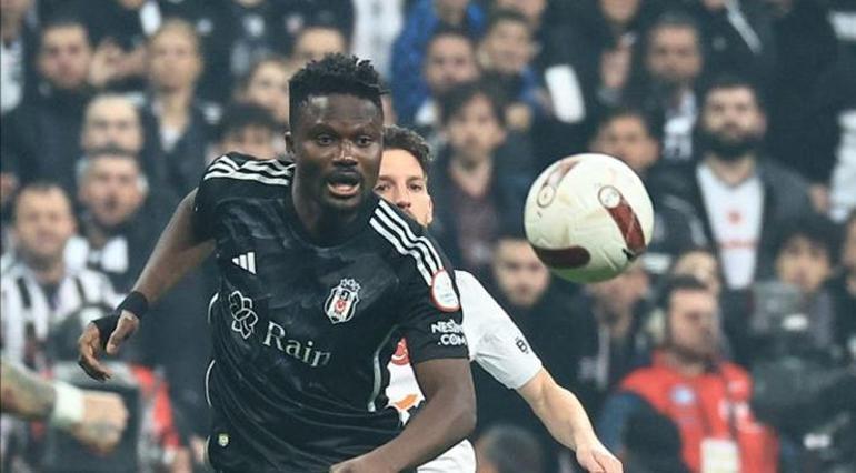 Beşiktaşta dev ayrılık operasyonu Tam 9 futbolcunun bileti kesildi